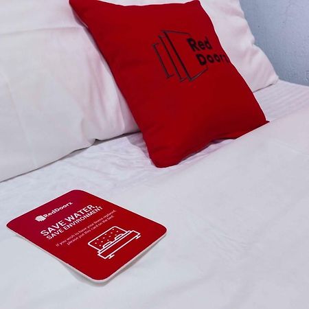 Reddoorz @ Zapatera Cebu Hotell Eksteriør bilde